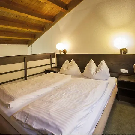 In 592 Apartment Soll